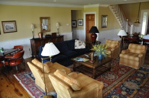 Cottages: Open Living Room